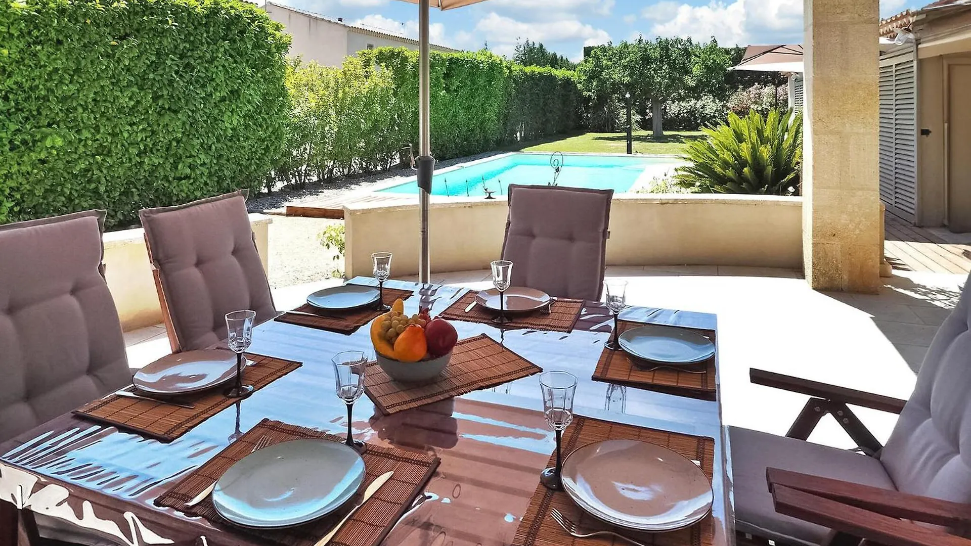 Holiday home Villa Castillon Paradou France