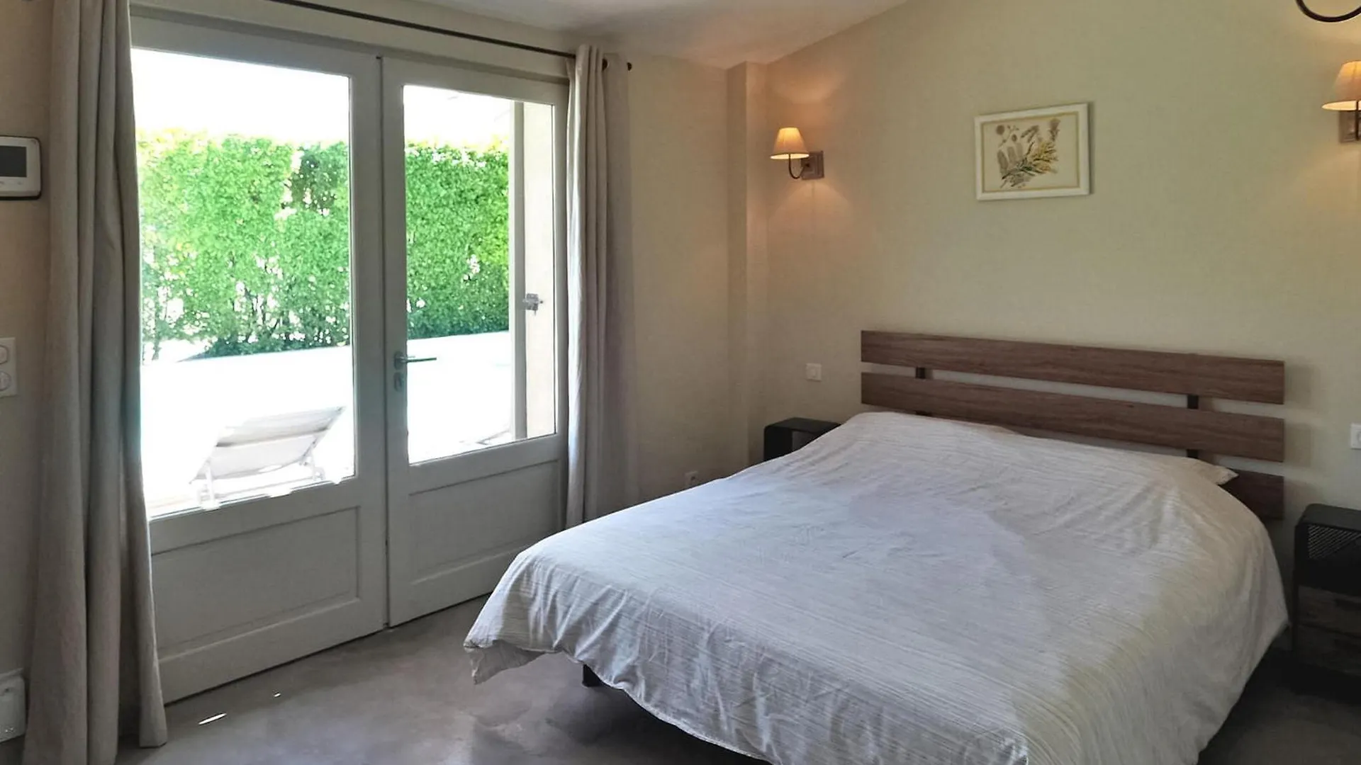 Villa Castillon Paradou 0*,