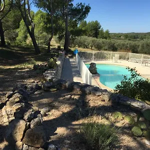 Les Mazets De La Reine Pédauque Hébergement de vacances